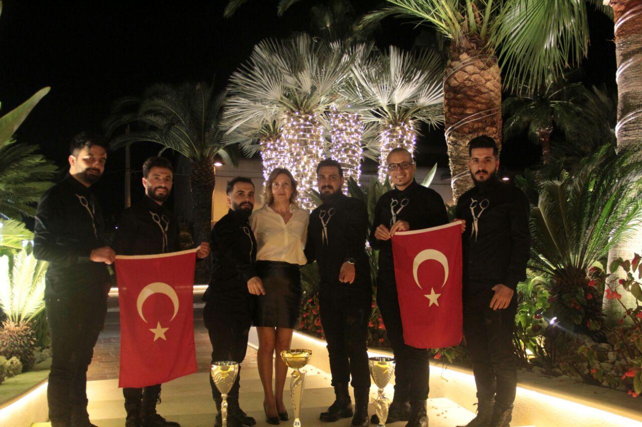 DÜNYA BİRİNCİLİĞİ